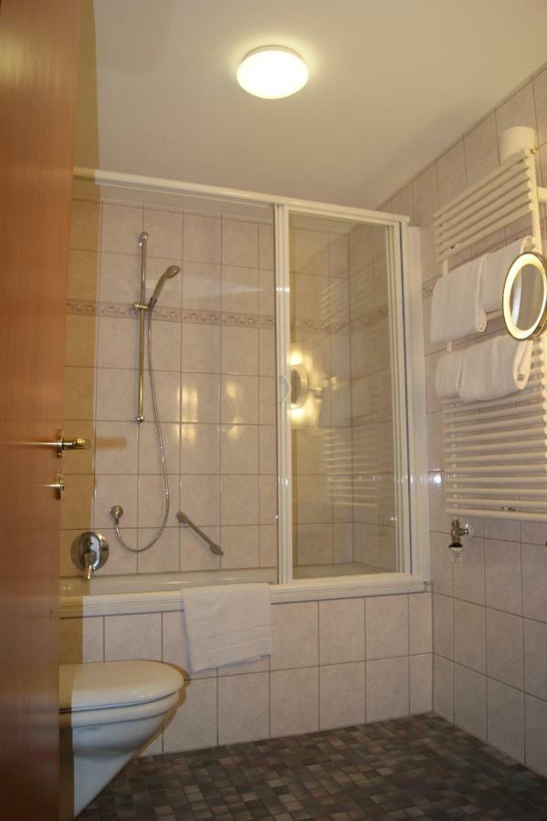 Hotel Gallmersgarten מראה חיצוני תמונה