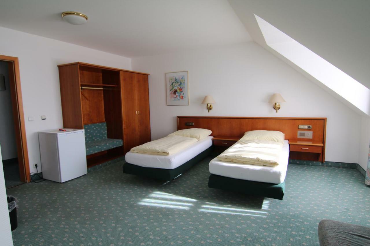 Hotel Gallmersgarten מראה חיצוני תמונה