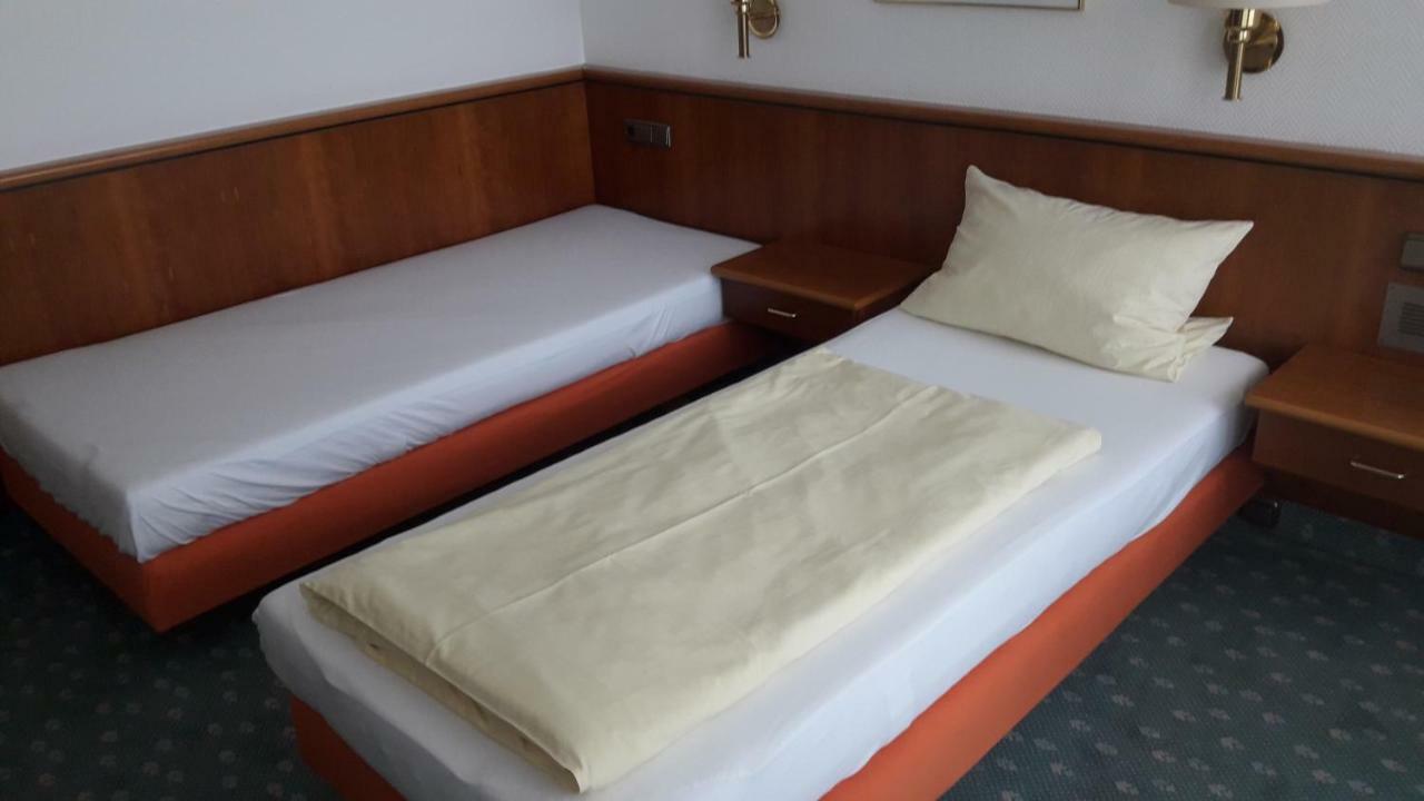 Hotel Gallmersgarten מראה חיצוני תמונה